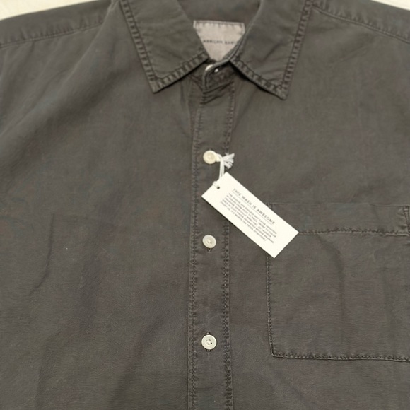 American Eagle Short Sleeve - Picture 2 of 2